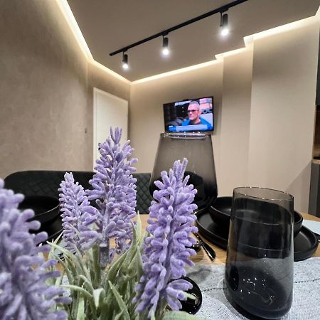 Apartament Varosha Luxury โลเวช ภายนอก รูปภาพ