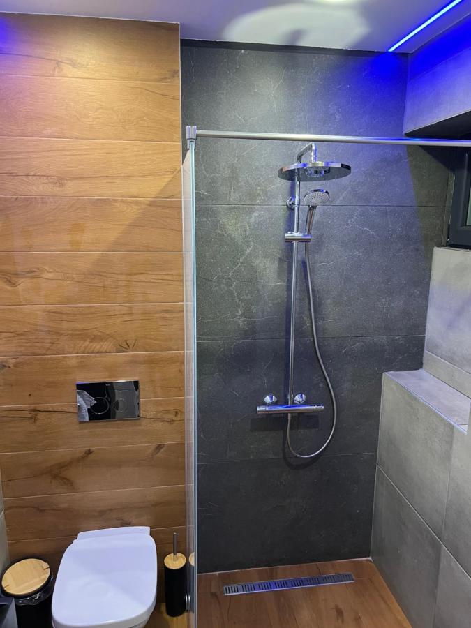 Apartament Varosha Luxury โลเวช ภายนอก รูปภาพ