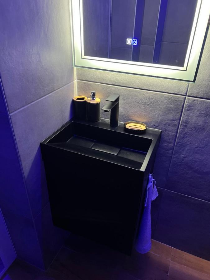 Apartament Varosha Luxury โลเวช ภายนอก รูปภาพ