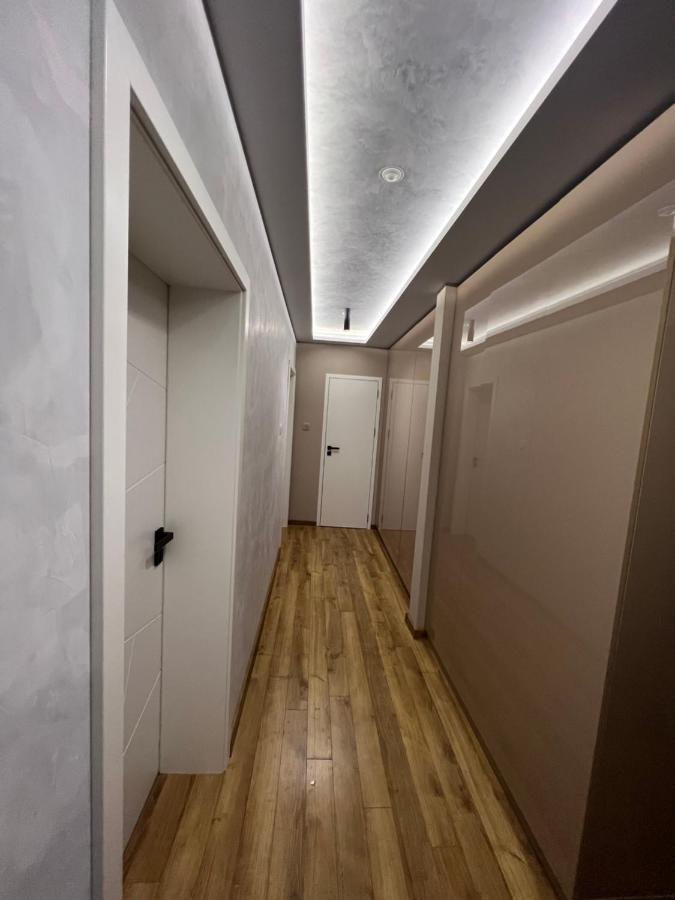 Apartament Varosha Luxury โลเวช ภายนอก รูปภาพ