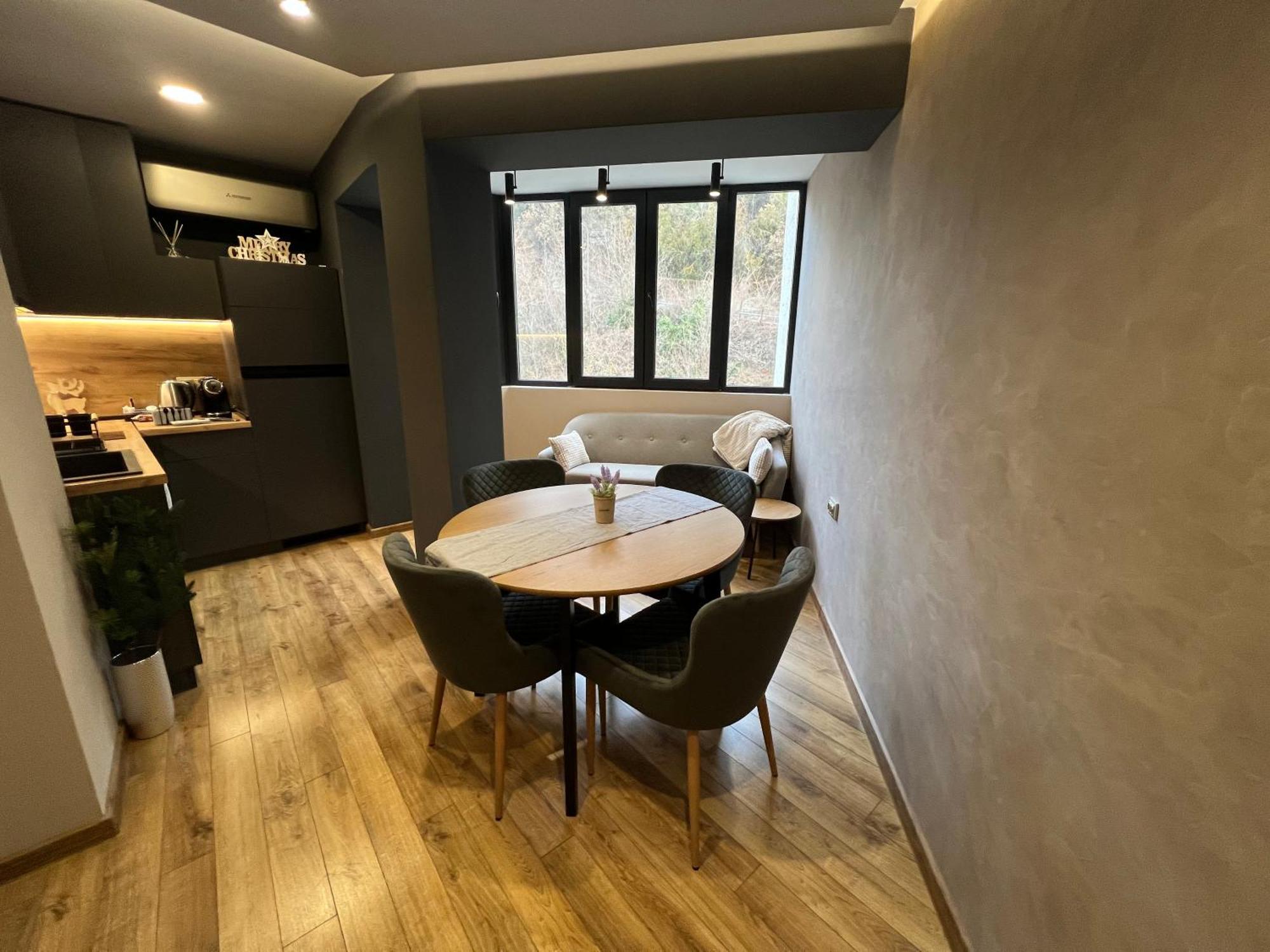 Apartament Varosha Luxury โลเวช ภายนอก รูปภาพ